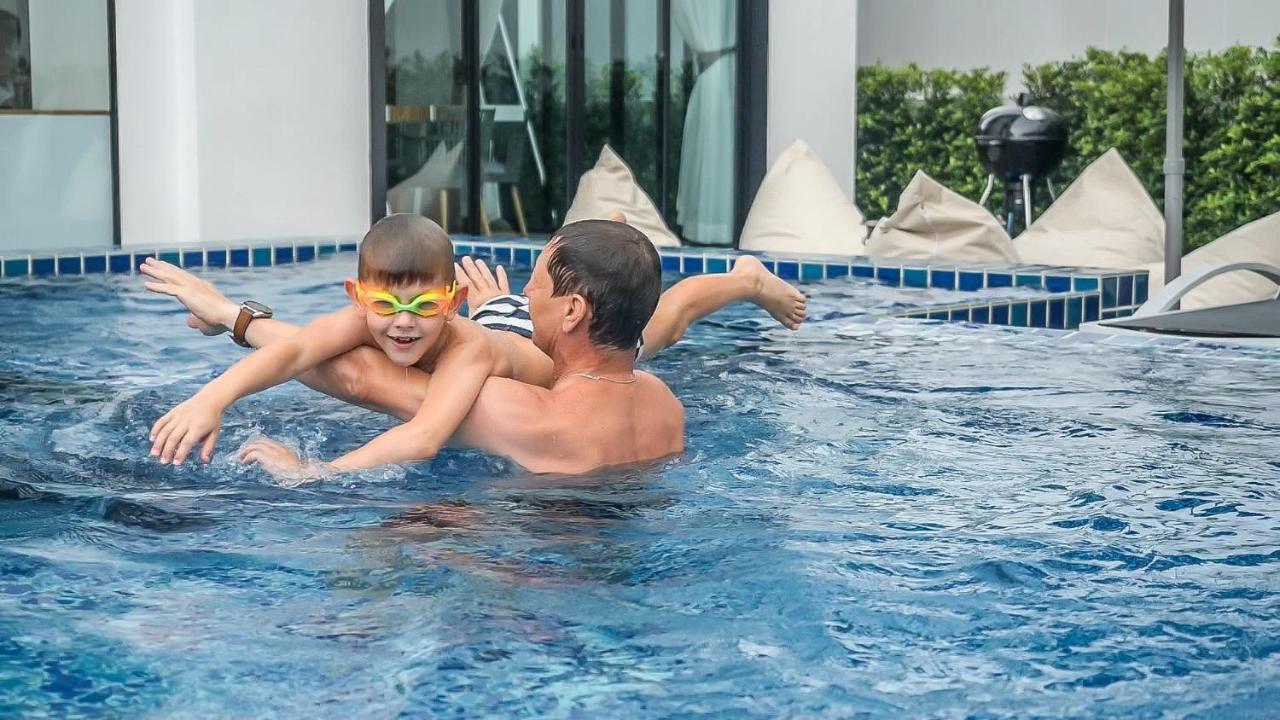 Happy Family Villa Phuket Exterior foto