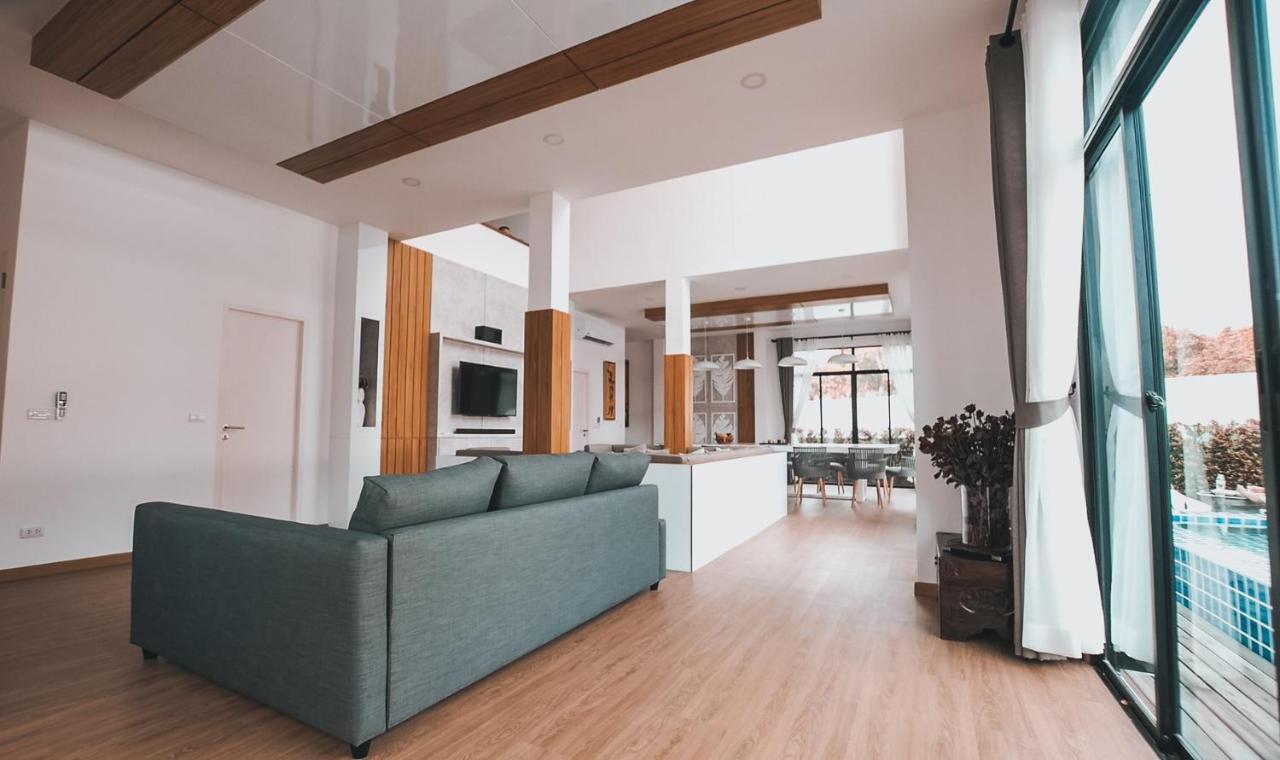 Happy Family Villa Phuket Exterior foto
